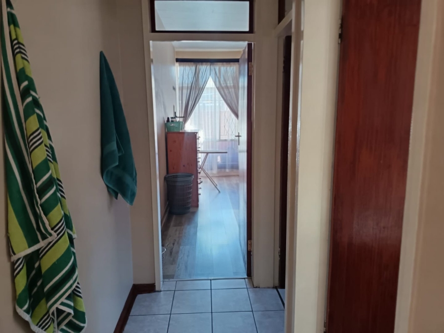 2 Bedroom Property for Sale in Belgravia Northern Cape